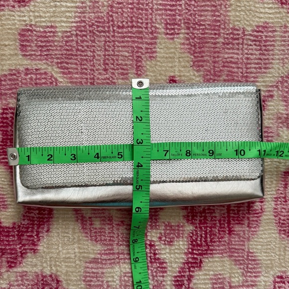 La Regale Evening Clutch Silver with Sequins - Picture 14 of 14